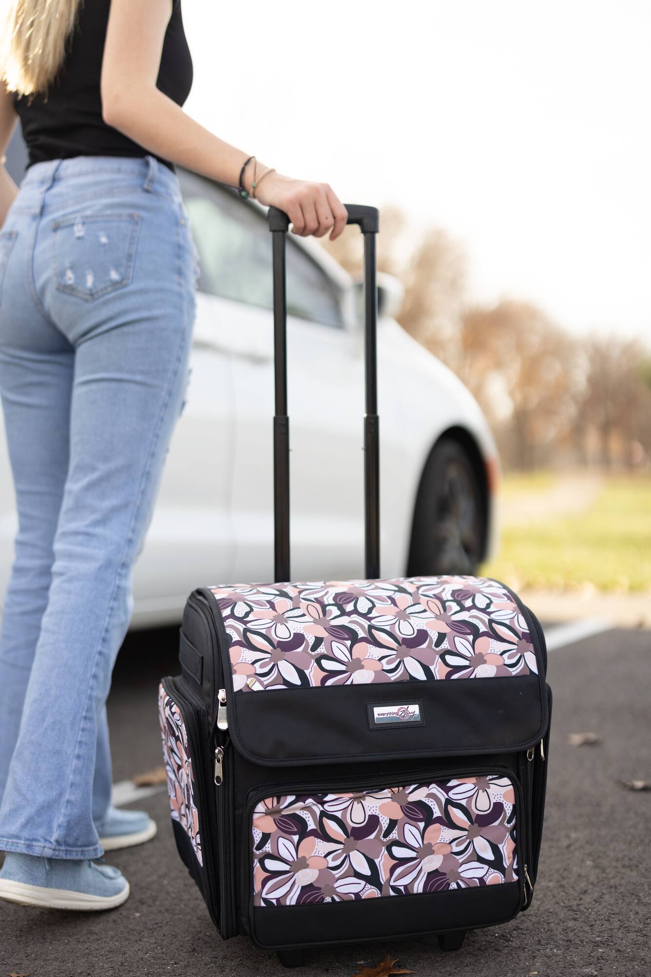 Everything Mary Floral Deluxe Collapsible Rolling Craft Bag